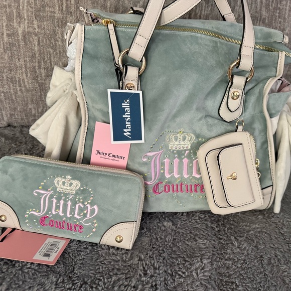 Handbags - Juicy Couture Dreamy tote & Wallet